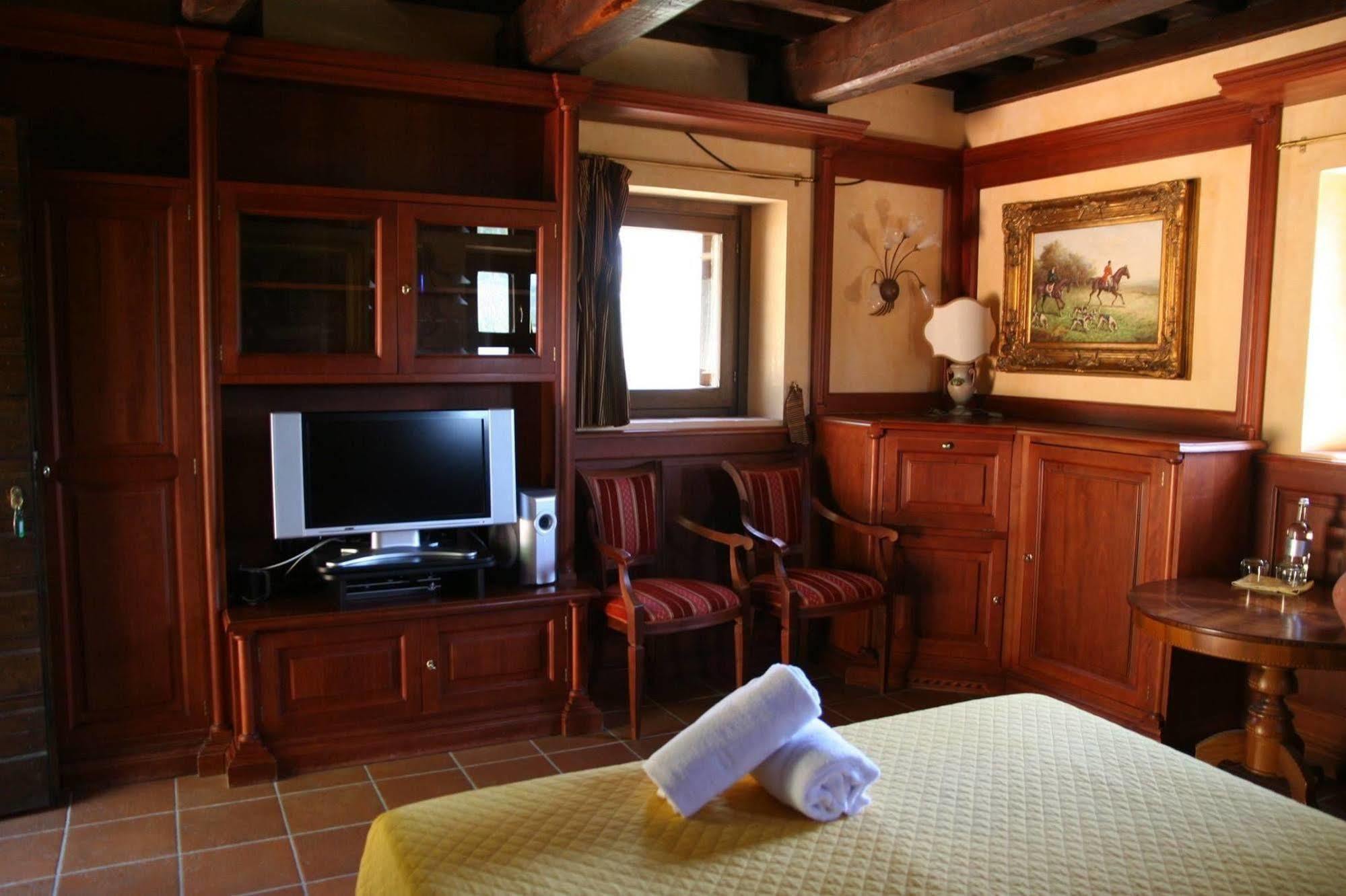 Borgo Dei Sapori Hotel ชิตตา ดิ กัสเตลโล ภายนอก รูปภาพ