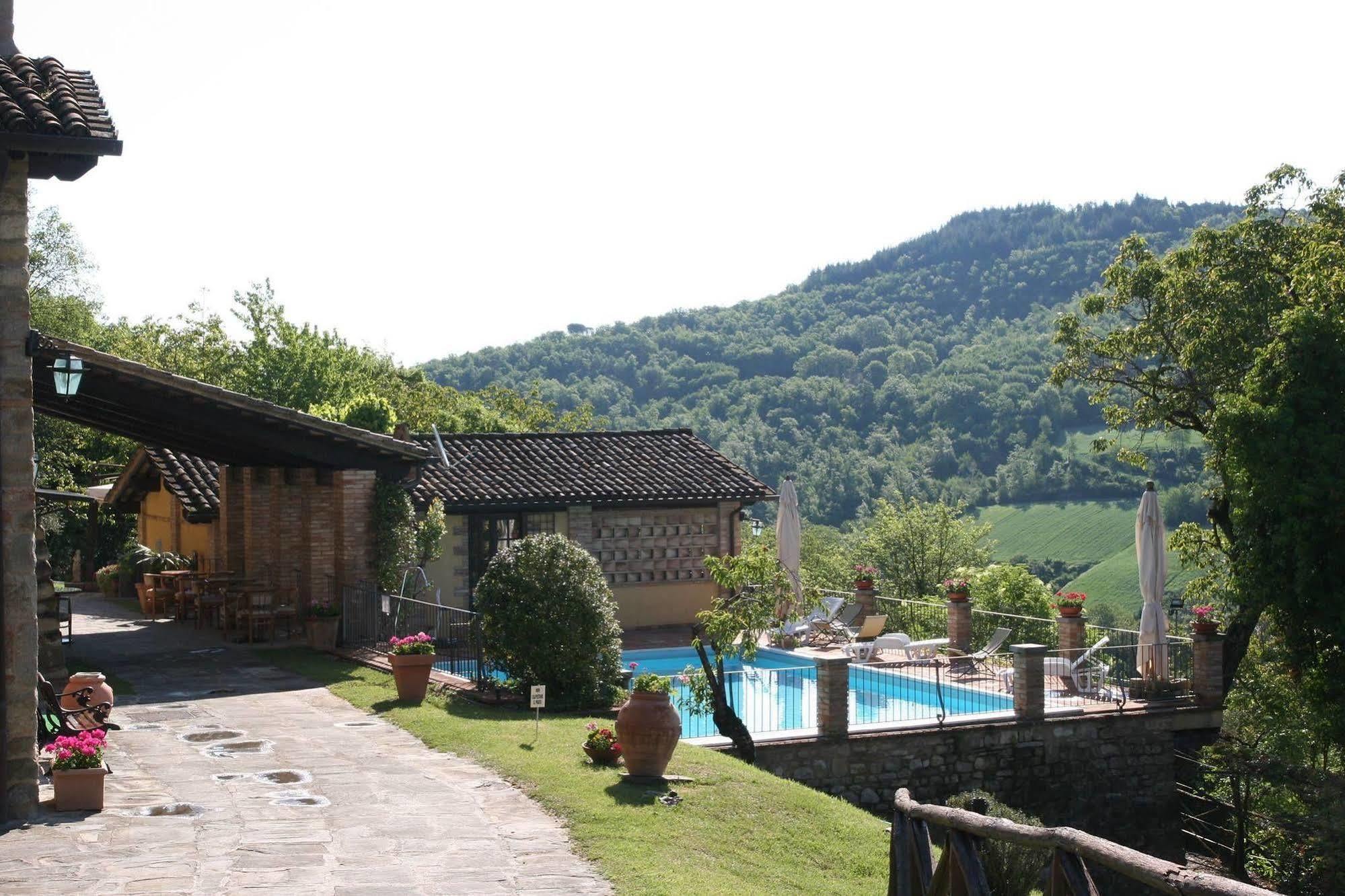 Borgo Dei Sapori Hotel ชิตตา ดิ กัสเตลโล ภายนอก รูปภาพ