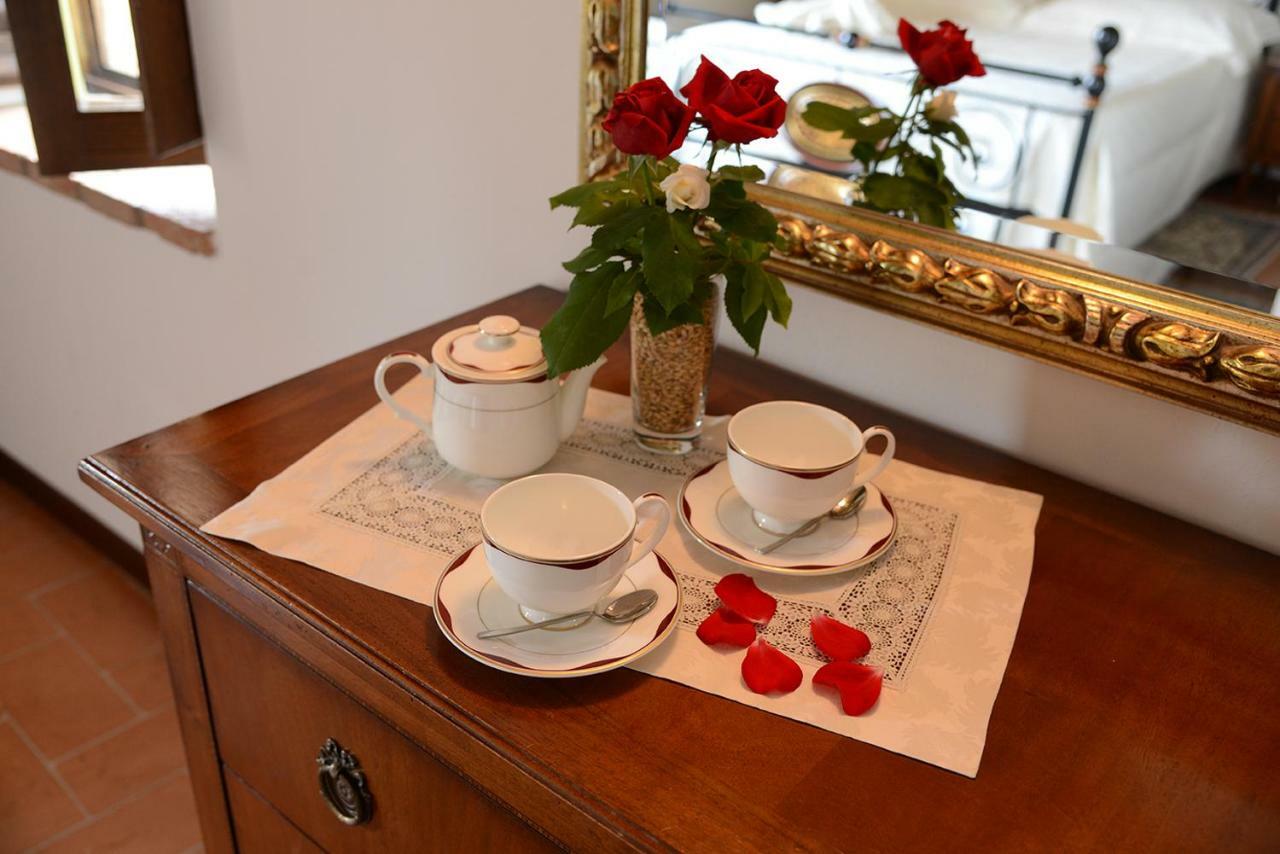 Borgo Dei Sapori Hotel ชิตตา ดิ กัสเตลโล ภายนอก รูปภาพ